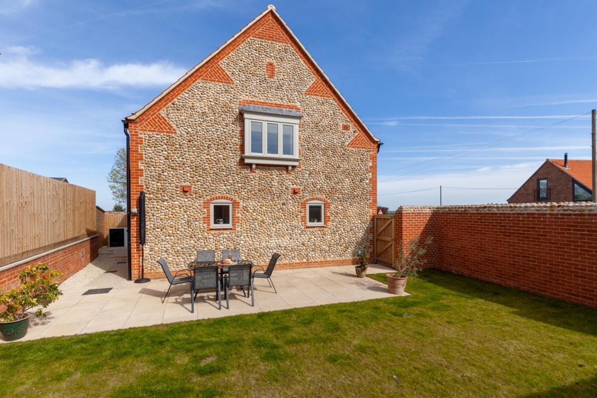 Choseley Cottage - Norfolk Cottage Agency Docking Exterior photo